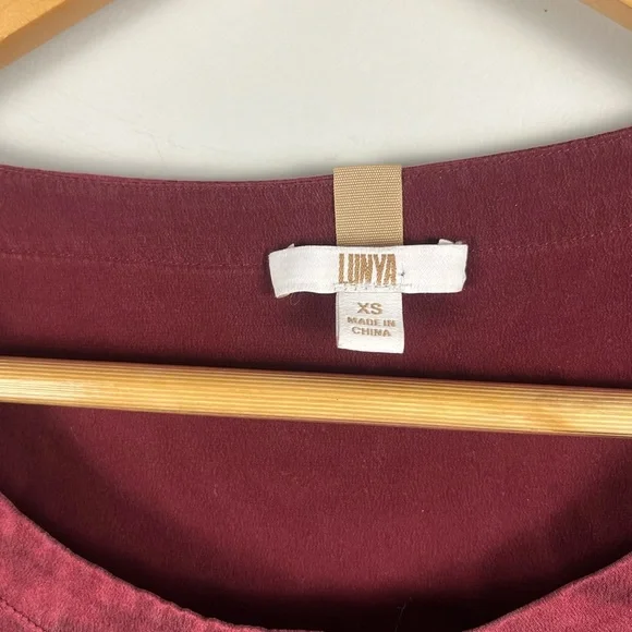 Lunya Washable Silk short sleeve Tee Calliope Wine size XS - Picture 4 of 7